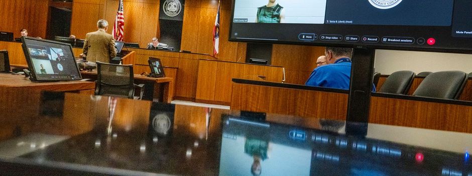 Attentat auf Kirk - Mutmaßlicher Täter erstmals vor Gericht