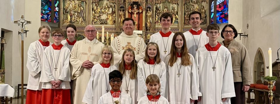 Feierliche Aufnahme der neuen Messdiener in St. Christina Herzebrock