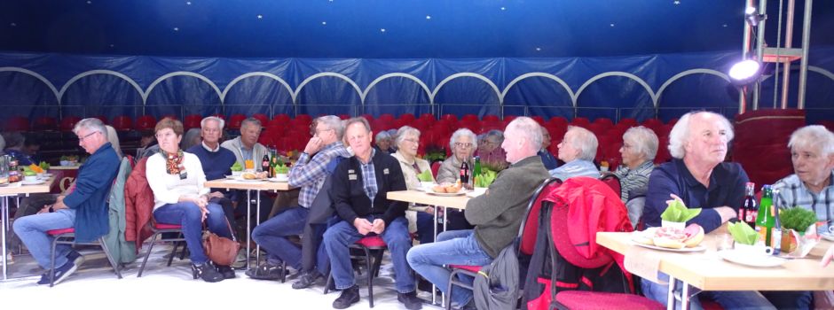Seniorenfeier in Hellenhahn-Schellenberg im großen Zirkuszelt