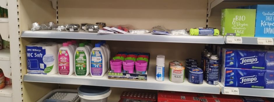 Campingartikel im MarktTreff