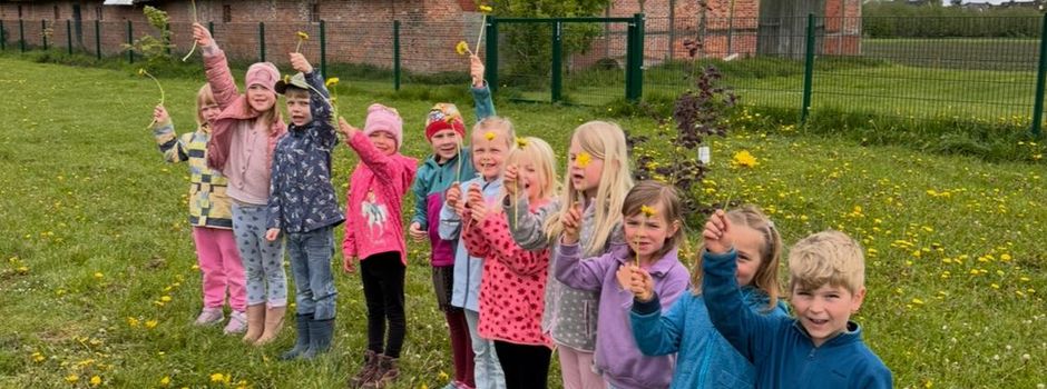 Kräutergarten in der Kita Herzhorn: Entdecken und Verarbeiten von Wildkräutern