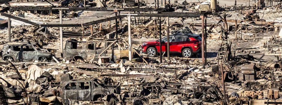 Wettlauf gegen die Zeit: Wind könnte Feuer neu anfachen