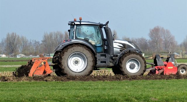 TÜV – Abnahme von landwirtschaftlichen Zugmaschinen