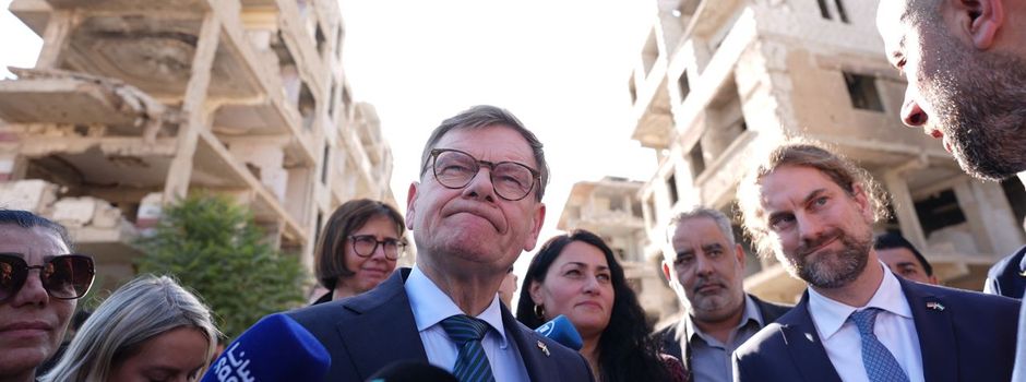 Merz stellt sich in Syrien-Debatte klar hinter Wadephul