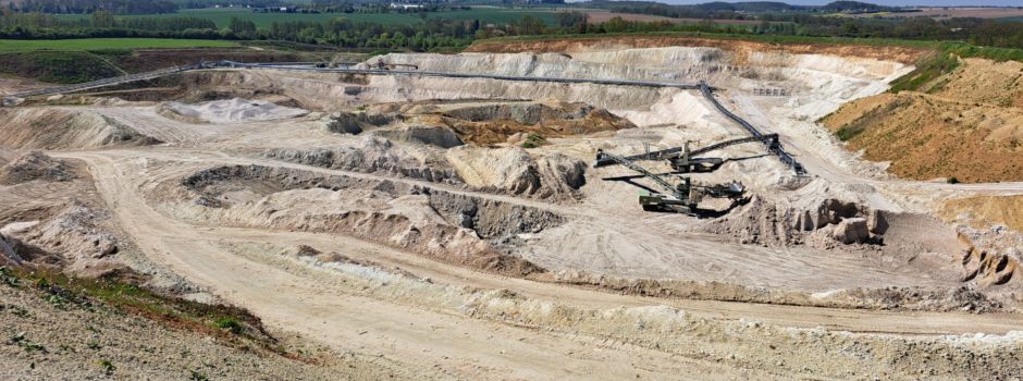 Familienwanderung zum neuen Tagebau-Aussichtspunkt