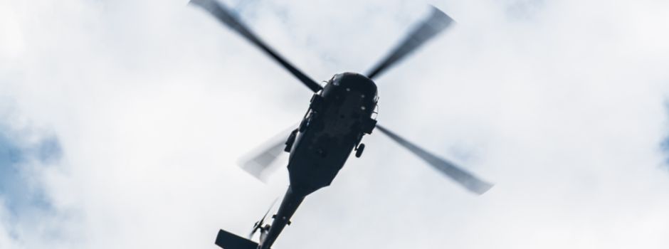 Mainzer Polizei sucht verunglückten Motorradfahrer mit Hubschrauber