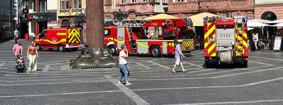 Feuerwehreinsatz am Mainzer Markt