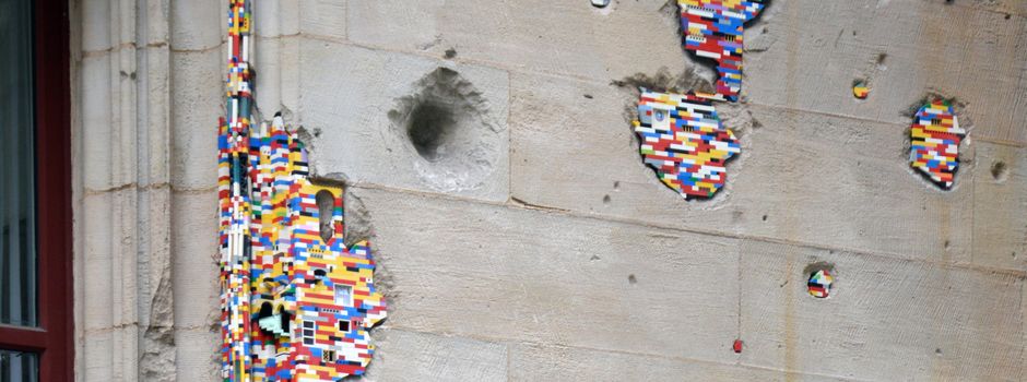 Kaputte Mauern in Mainz sollen mit Lego-Steinen repariert werden