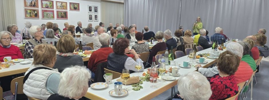 Volles Haus beim Seniorennachmittag 2026 in Erpolzheim