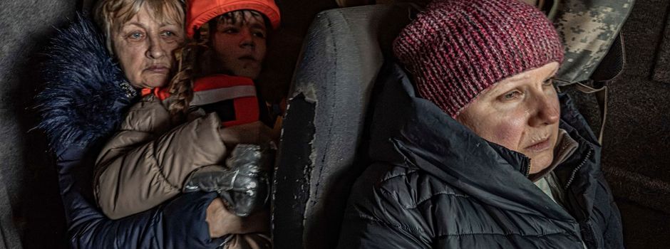 Ukraine setzt Evakuierung aus Donezk fort