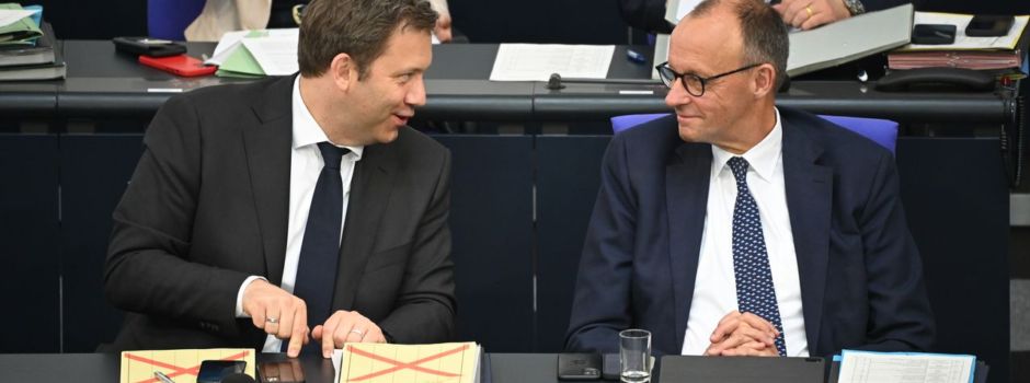 Klingbeils Baustellen: Zwei Haushalte, eine Mission