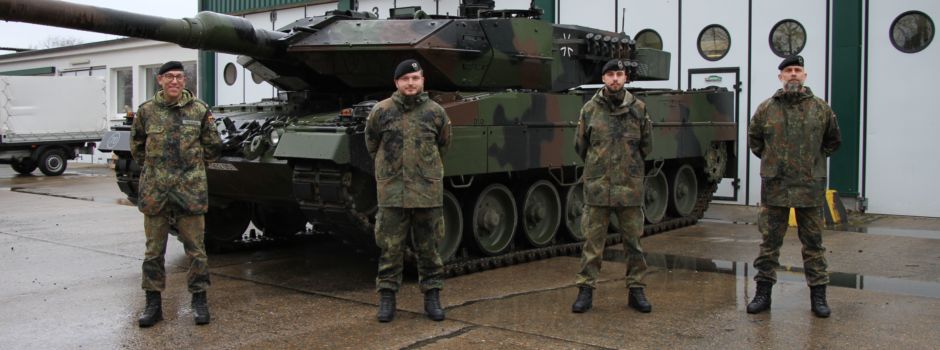 Soldaten für kreative Ideen belohnt