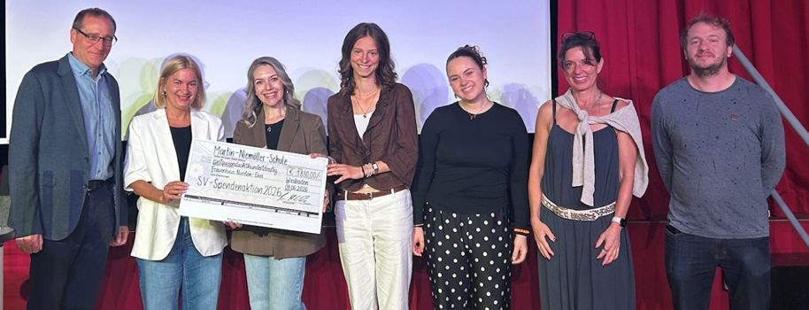 Wie eine Wiesbadener Schule ein Zeichen gegen Gewalt an Frauen setzt