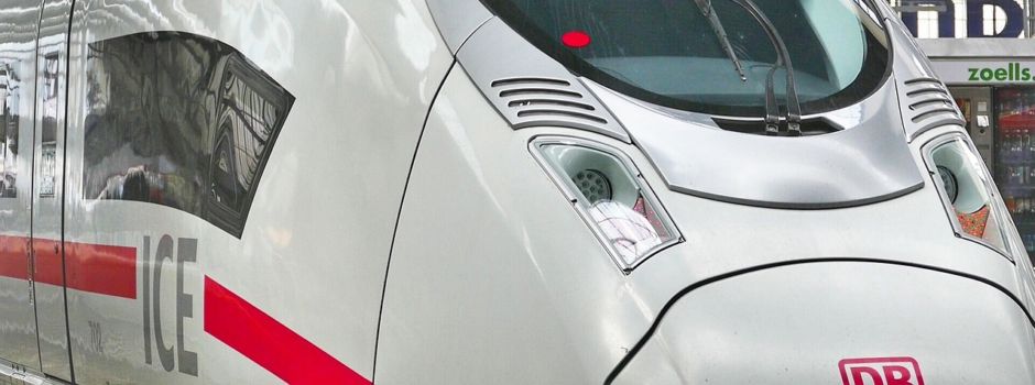ICE mit 270 Fahrgästen bei Koblenz liegengeblieben