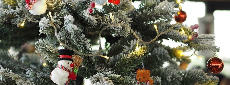 Sterne bemalen für den Dorfweihnachtsbaum🎄