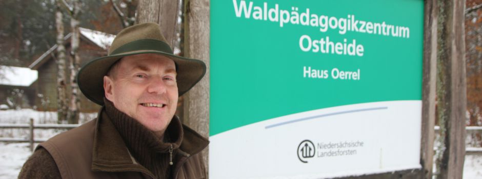 Martin Jonas erklärt den Wald, die Jagd und das Thema „Wald-Klima-Feuer“