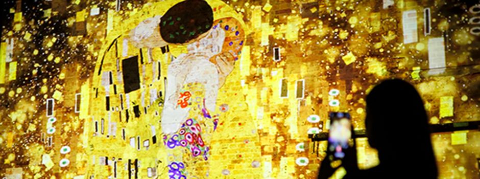 "KLIMTS KUSS" in Mainz: Das berühmte Meisterwerk hautnah erleben