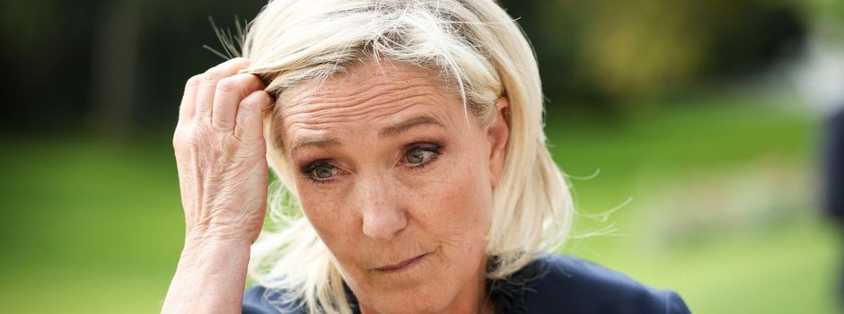 Le Pen vor Gericht: Verdacht auf Veruntreuung von EU-Geld