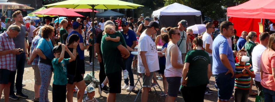 Lülsdorf: Schweinebrunnenfest auf dem Ludwigsplatz