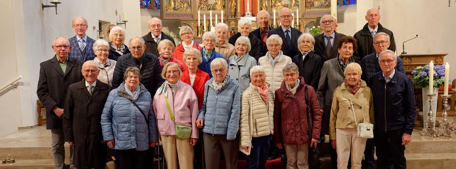 Ein Wiedersehen nach 50 und 75 Jahren: Ehemalige Kommunionkinder kommen zusammen 