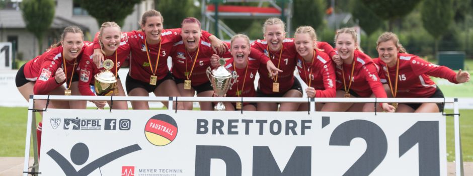 TVJ-Faustballerinnen bei der DM
