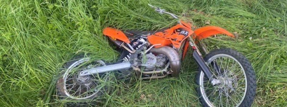 51-jähriger Mann schwingt Kantholz auf KTM-Fahrer und kommt ums Leben