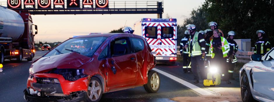 Auto überschlägt sich auf A3 bei Wiesbadener Kreuz