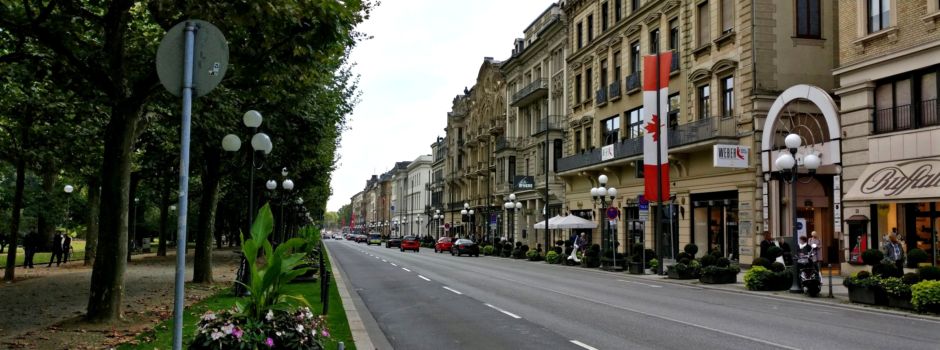Polizei nimmt zwei mutmaßliche Betrüger in Wiesbaden fest