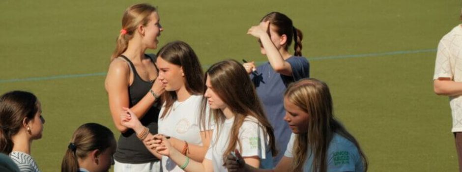 Wiesbadener Humboldt-Schule sammelt Riesen-Summe für Kinderkrebshilfe
