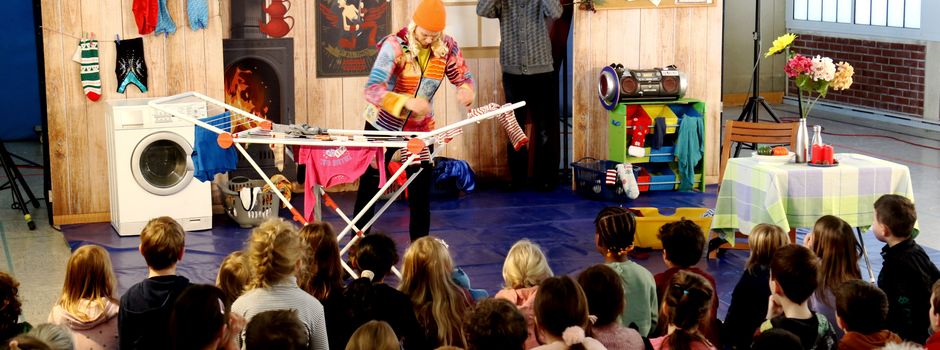 Kölner Spielecircus besucht KGS Mondorf