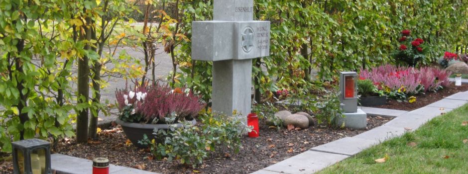 Baumbestattungen und pflegeleichte Grabarten