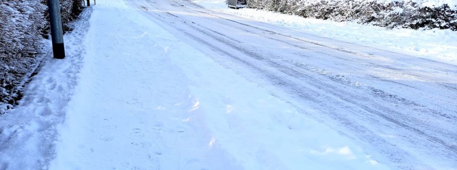 Warnung vor extremen Glatteis: Feuerwehr Wiesbaden bereitet sich vor