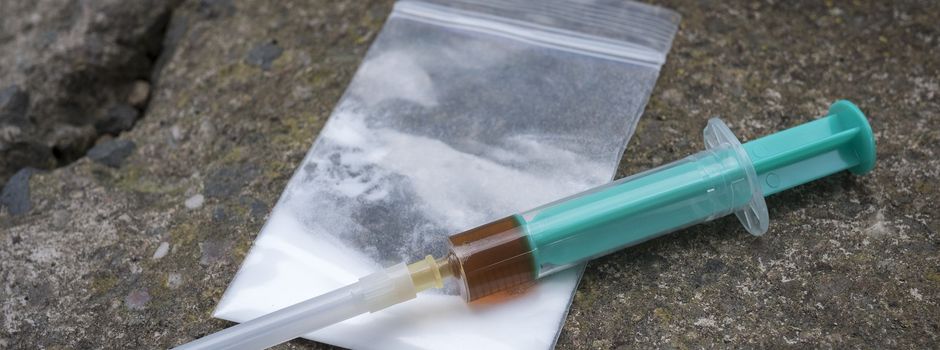 Anwohner begeistert: Wiesbadener Polizei nimmt Drogendealer fest