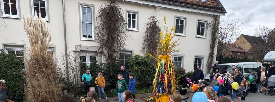 Traditionsreicher Sommertagsumzug zog wieder durch`s Dorf