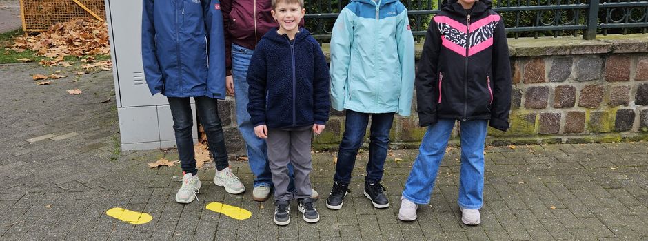Sicherheit im Straßenverkehr - das Projekt "Gelbe Füße" in Clarholz in Eigenregie umgesetzt