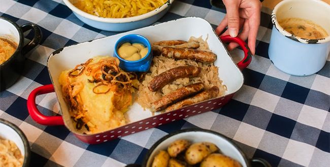 Traditionelles Herbstschlachtfest: ASV Dienheim lädt in die Siliussteinhalle