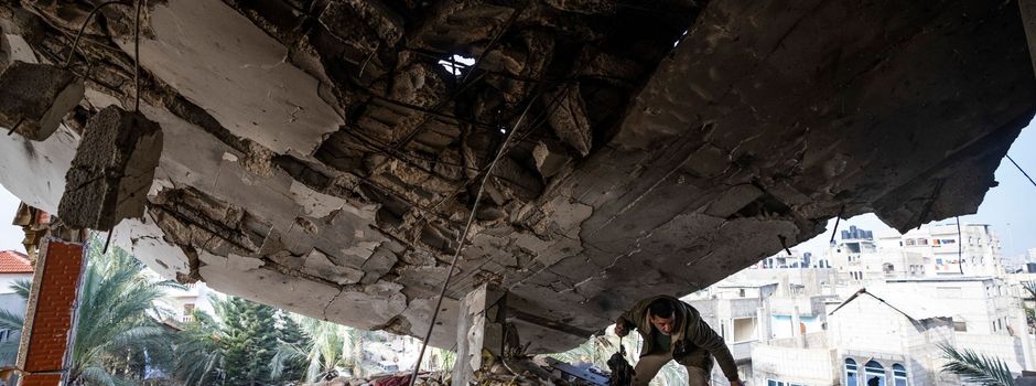 Augenzeugen: Israels Armee bombardiert Ziele in Rafah