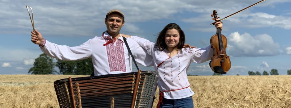 Musik des Ostens, populäre Melodien und rassige Eigenkompositionen