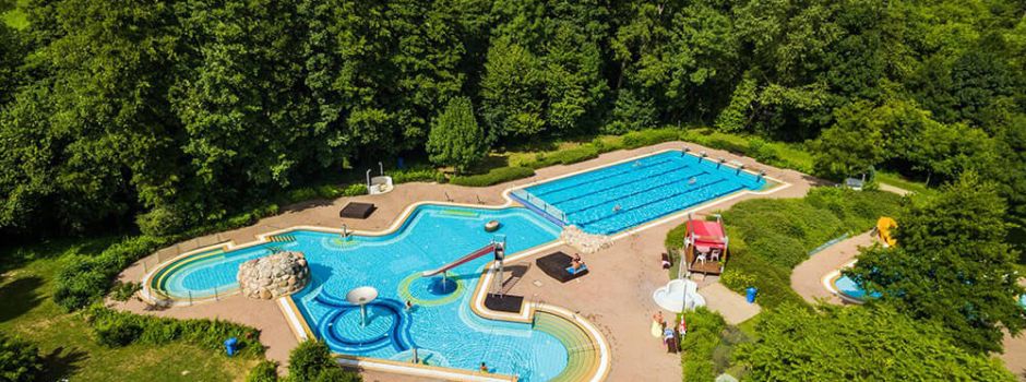 Eröffnung des Schwimmbads in Ingenheim