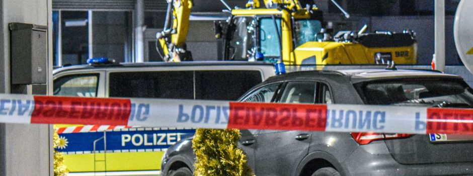 Polizei erschießt Mann nach Zerstörungsfahrt mit Bagger