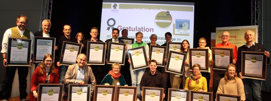 Dornröschenwanderweg und Weg der Aussichten erneut zertifiziert