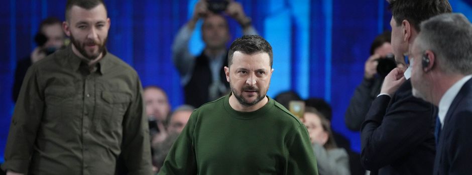 Selenskyj: Bisher 31.000 ukrainische Soldaten getötet