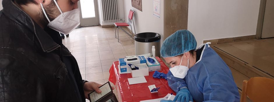 Corona-Tests an Weihnachten und Silvester in Augsburg