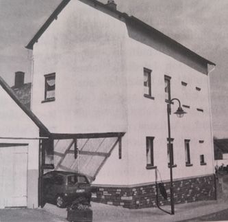 Die evangelische 
Volksschule Hellertshausen
(1882 – 1970)
