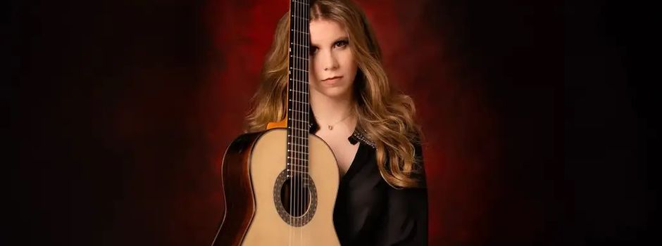 Preisgekrönte Gitarristin gibt Konzert in der Bibliothek Waldmühle