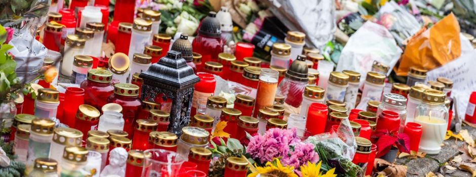 Schüsse an Schule - 16-Jähriger wegen Mordes hart bestraft