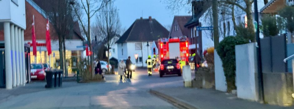 Motorschaden verursacht lange Ölspur im Ortsgebiet Herzebrock