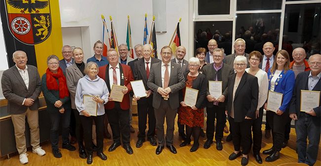 Ehrenbriefe für zwölf Engagierte: Würdigung für Undenheimer Heimatmuseum