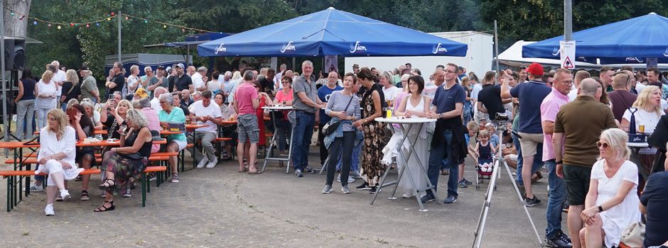 Mondorf: Wiesenfest und Sonnenschein ziehen Besucher an