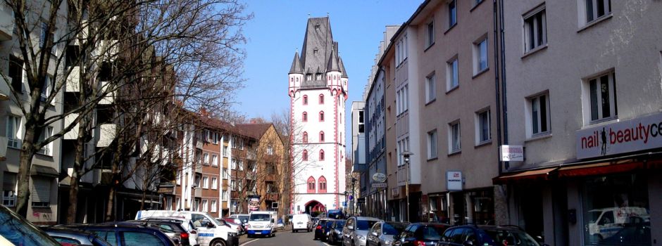 Vermeintliches Nackt-Fotoshooting sorgt für Polizeieinsatz in Mainzer Altstadt